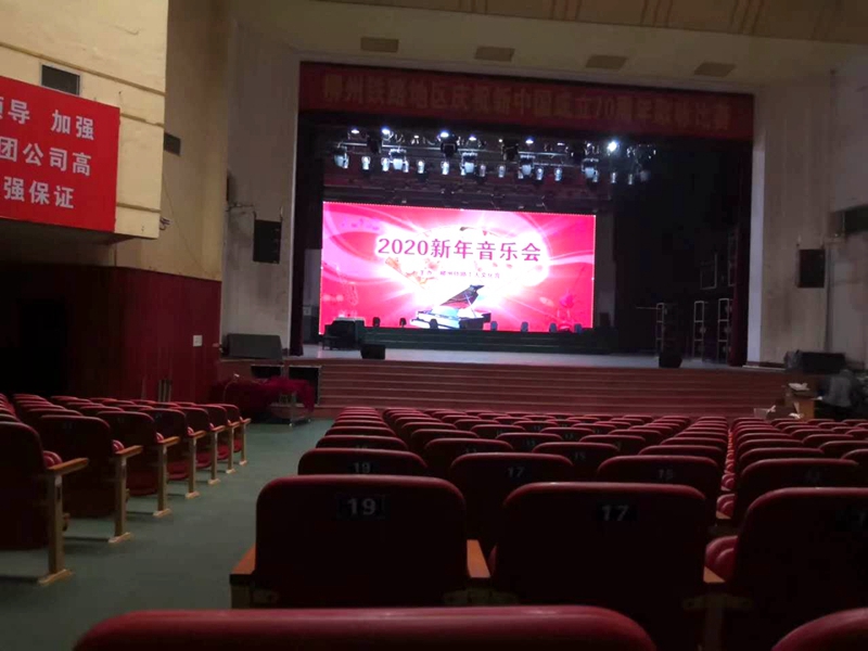 柳州文化宮12.1米x7.68米 92.93平米p3.jpg